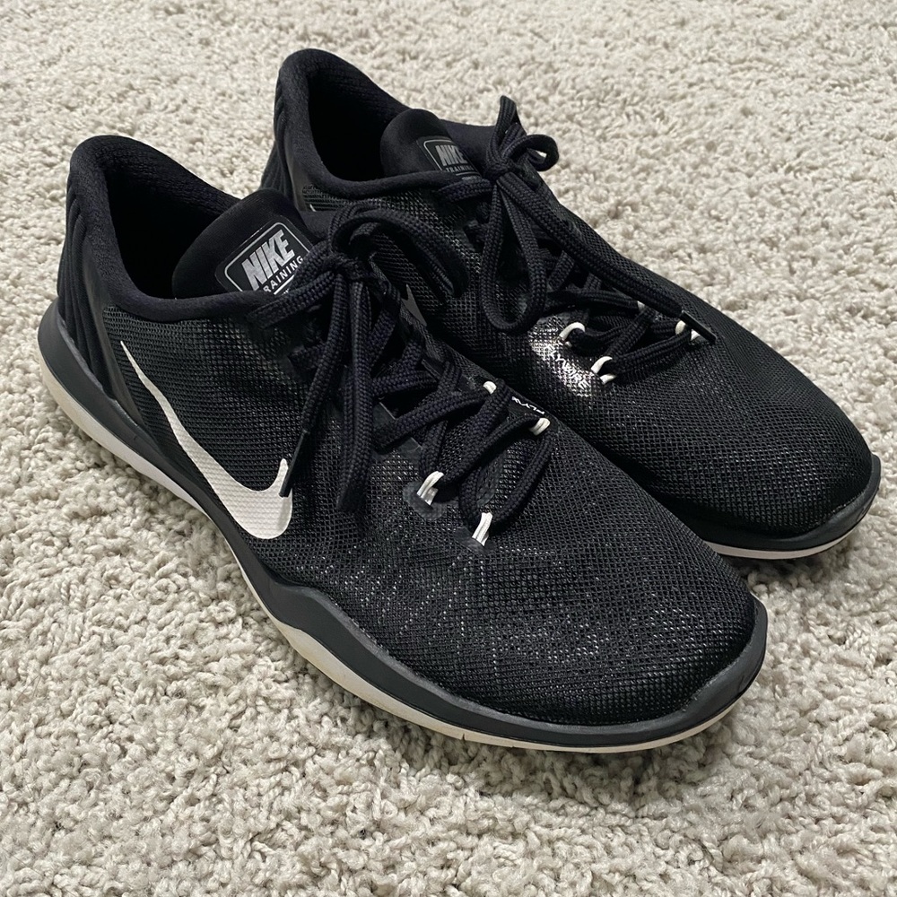 💥Make Offer💥 Nike Training TR5 Shoes